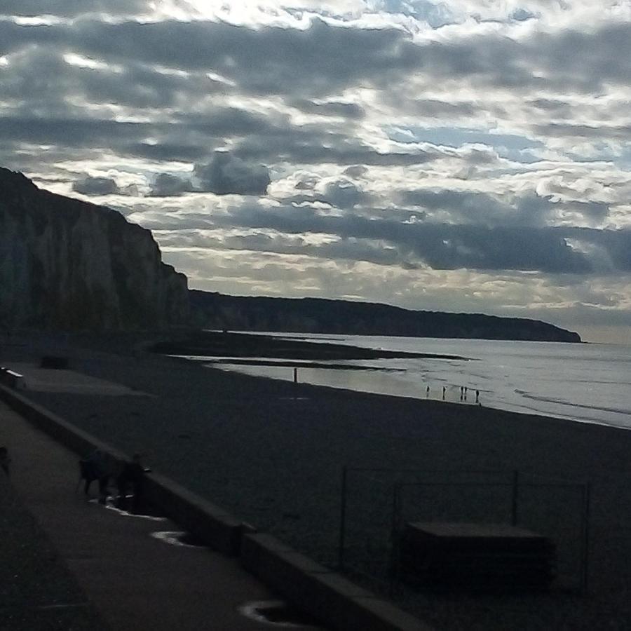 Villa Au Galet Bleu Dieppe Esterno foto